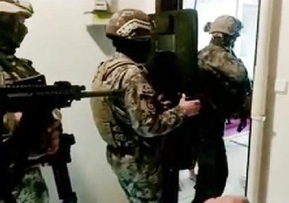 3 ilde 'suç örgütü' operasyonu: 10 gözaltı