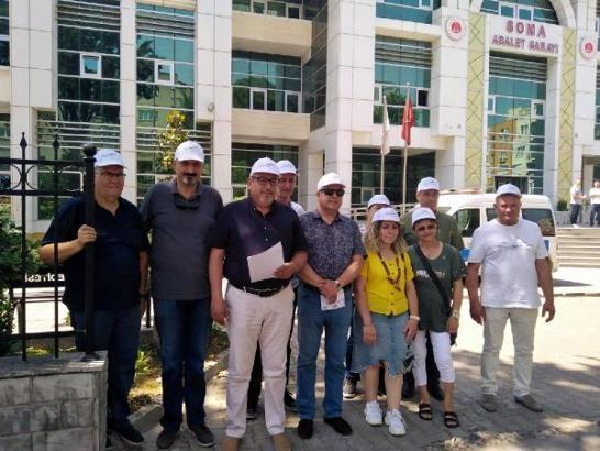 'Atatürk'e hakaret' iddiasıyla öğretmene suç duyurusu