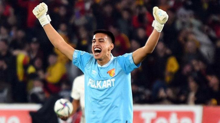 Göztepe'de İrfan Can kuyruğu