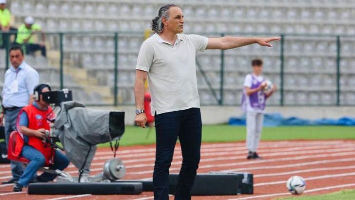 Bandırmaspor, Mustafa Gürsel ile 1 yıllık sözleşme imzaladı