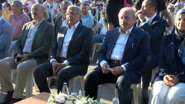 Beykoz’da TBMM Başkanı Şentop’un katılımıyla 15 Temmuz Şehitler Meydanı açıldı