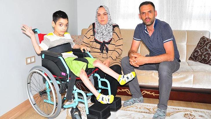 Doktorların 'yaşamaz' dediği Ayaz konuşmaya başladı