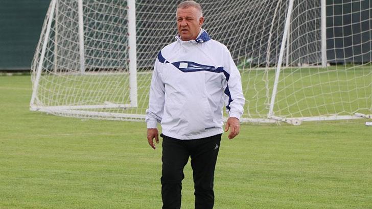 Denizlispor'da Bakkal devam edecek