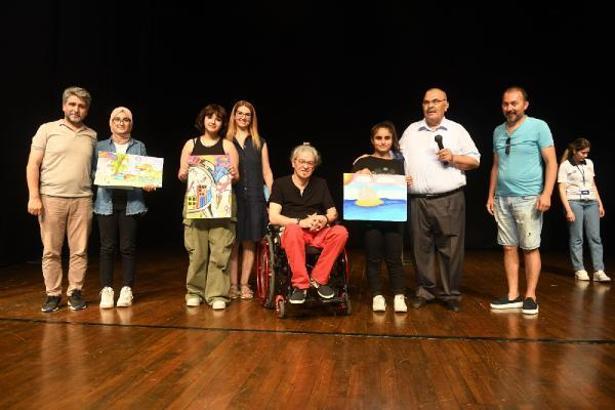 Yenişehir'de çocuklar hayallerindeki çevreyi çizdi