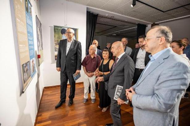 Almanya'ya göç sergisi 'Hayat Yolları' İzmir'de