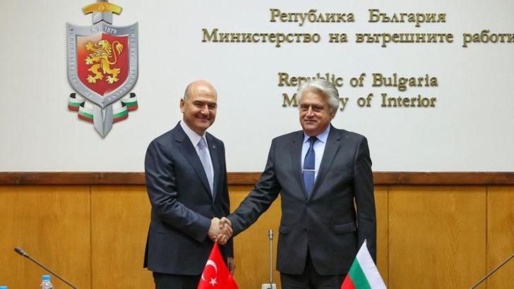 İçişleri Bakanı Soylu, Rezve Deresi'nde yeni bir sınır kapısı açılacağını belirtti