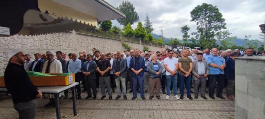 Amcasının öldürdüğü yeğeni toprağa verildi