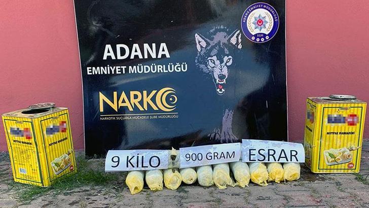 Margarin tenekelerinden 9 kilo 900 gram esrar çıktı