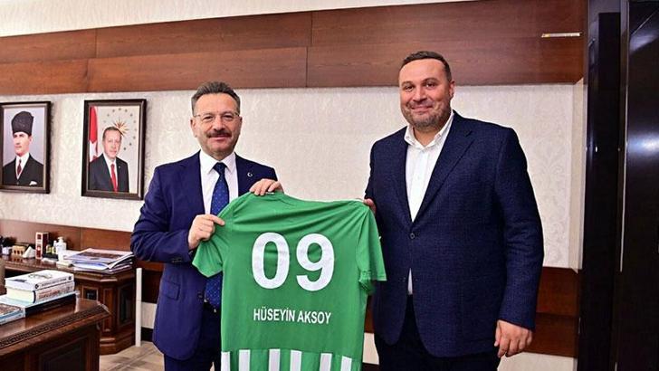 Efeler 09 FK'dan Vali Aksoy'a ziyaret