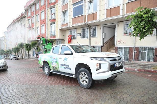 Sultangazi'de haşerelere karşı ilaçlama çalışmaları başlatıldı