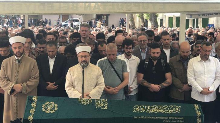 Mevlana İdris Zengin son yolculuğuna uğurlandı