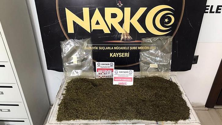 Uyuşturucuları bebek bezlerinin içine gizlemişler