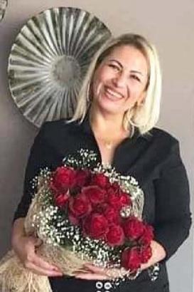 TIR'a çarpan otomobilde Songül yaşamını yitirdi