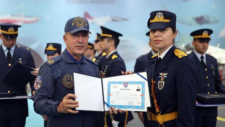 Bakan Akar: Yunanistan'a gerekli karşılığı verdik, vermeye devam edeceğiz