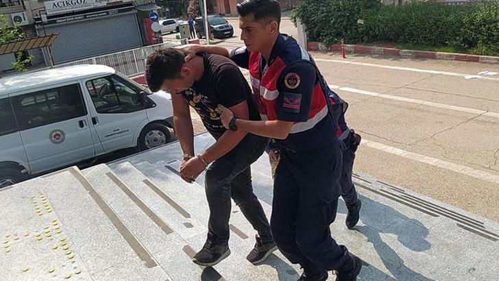 Nöbet tutan mahalleli hırsızları suçüstü yakaladı