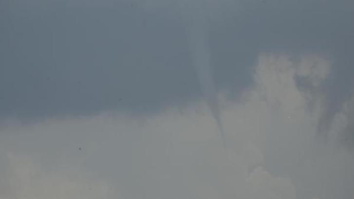 Çorum'da dere taştı, caddeler göle döndü