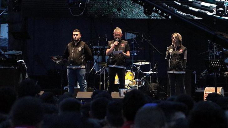 Polis, Kiraz Festivali'nde 500 bin kişiye uyuşturucunun zararlarını anlattı