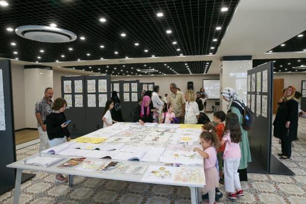 Çizgi kahramanlar sergide bir araya geldi