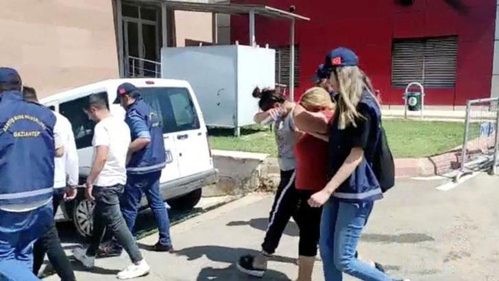 Evlilik vaadiyle 200 bin lira dolandırıcılığa 4 tutuklama