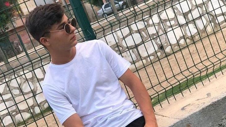 Babasının balık avlamak için elektrik akımı verdiği suda öldü