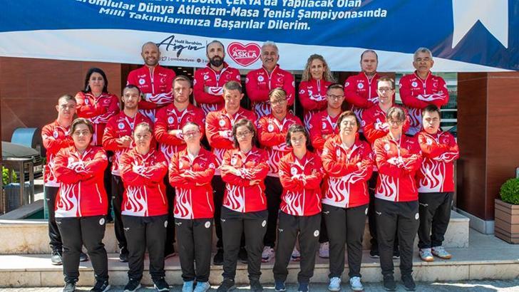 Özel sporcular down atletizm ve masa tenis milli takımları, dünya şampiyonası için Çekya'da
