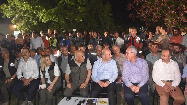 Bakan Kirişci'den Marmaris yangınıyla ilgili açıklama: Kaygılanacak olumsuz bir durum yok