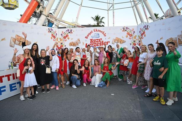 Ünlü şefler 'Bayat Ekmekle Taze Lezzetler' etkinliğinde yarıştı