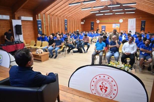 Başkan Yazıcı, TEKNOFEST’te dereceye giren öğrenciler ile buluştu