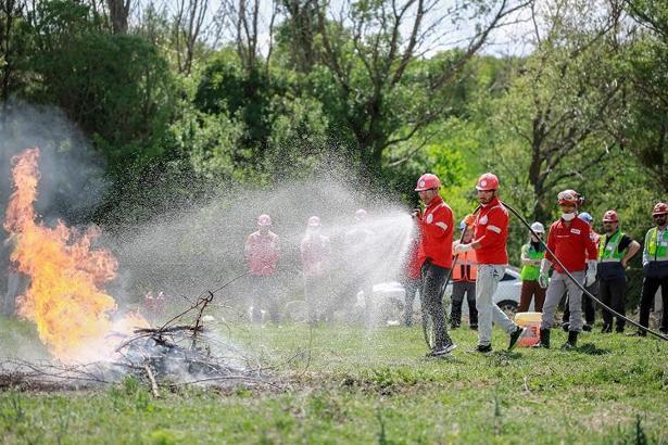 AYDEM ve AKUT iş birliğiyle 4 ilde vatandaşlara orman yangını eğitimi