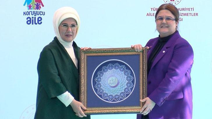 Emine Erdoğan: Koruyucu ailelerdeki çocuklarımızın sayısı 8 bin 723'e yükseldi