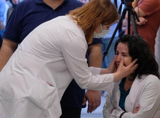 Annesinin yaşamını yitirmesinden sorumlu tuttuğu doktoru öldürüp, intihar etti (8)