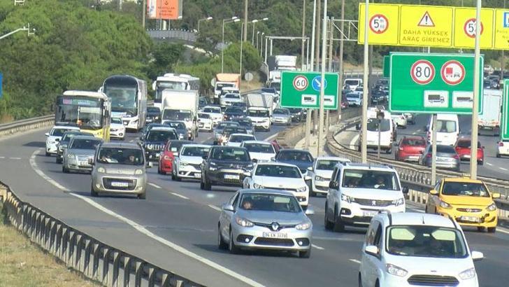 Çamlıca gişelerde trafik yoğunluğu