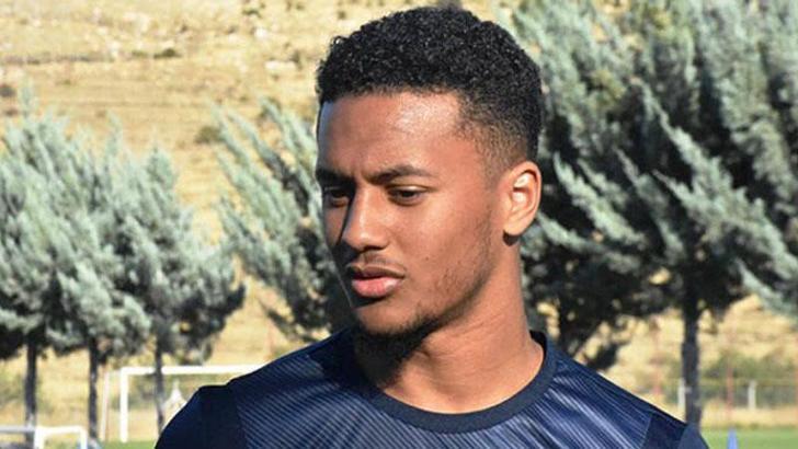 Mounir Chouiar Başakşehir’de