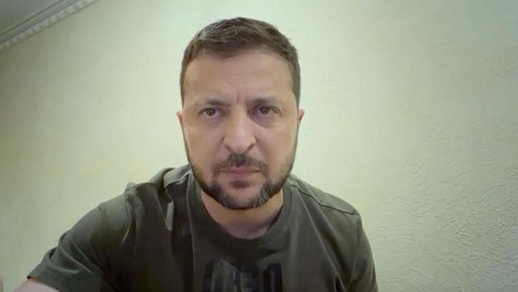 Zelenski: Emri veren de uygulayan da kasten sivilleri öldürüyor