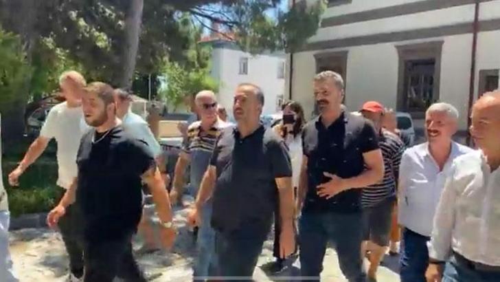 15 Temmuz paylaşımı nedeniyle gözaltına alınan Erdek eski belediye başkanı serbest bırakıldı