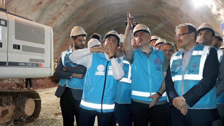 Bakan Karaismailoğlu: Ankara-Bursa ve Bursa-İstanbul arası YHT ile 2 saat 15 dakika olacak