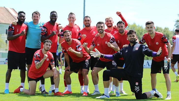 Sivasspor, kamp çalışmalarını sürdürüyor