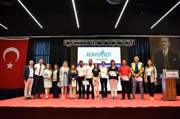 Konyaaltı'nda, 'söz emekçinin' çalıştayı