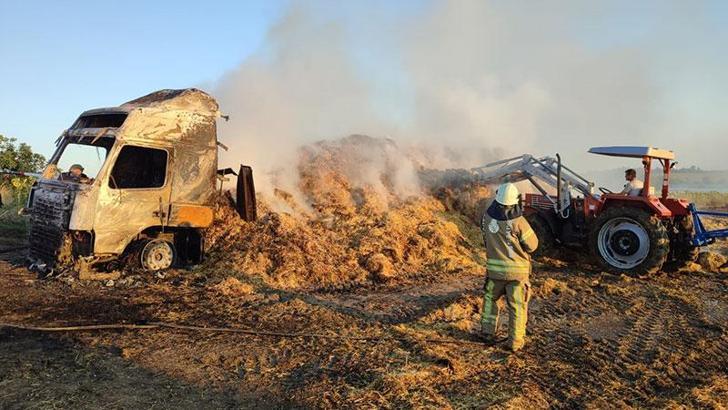 Silivri'de saman yüklü kamyon alev alev yandı