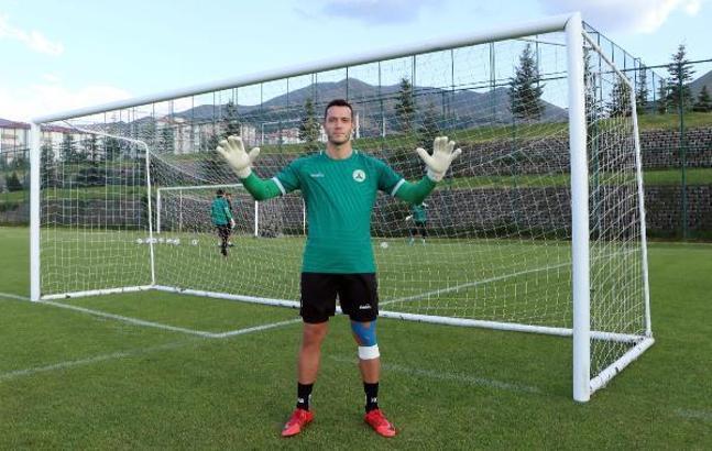 (ÖZEL) GZT Giresunspor kalecisi Onurcan Piri: Memleketimin formasını giymek çok değerli