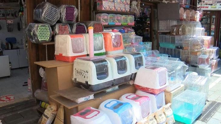 "Petshoplar kasaplar odasına baÄŸlandı" tartışması; Manavlar, çiçekçiler odasına baÄŸlı olanlar da var