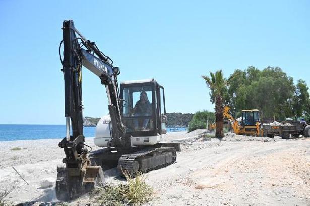 Kömürlük sahili baştan sona yenilendi