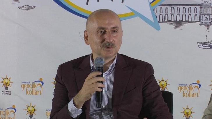 Bakan Karaismailoğlu Kâğıthane'de gençlerle bir araya geldi