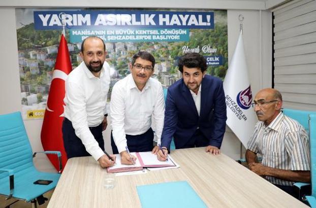 Şehzadeler Belediyesi'nde toplu sözleşme sevinci