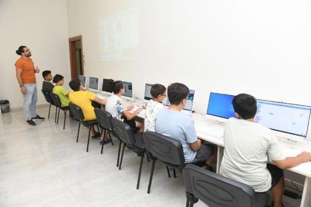 Geleceğin bilim insanları Yenişehir'de yetişiyor