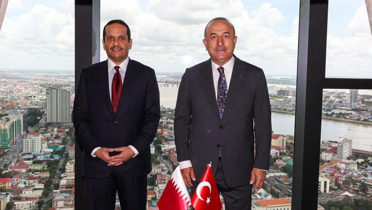 Bakan Çavuşoğlu, Katar ve Yeni Zelanda Dışişleri Bakanlarıyla görüştü