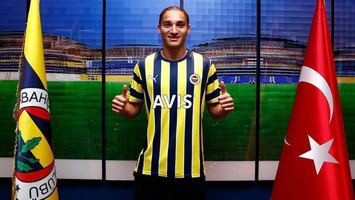 Fenerbahçe, Emir Ortakaya'yı Göztepe'ye kiraladı