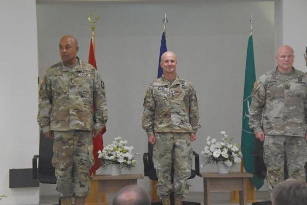 NATO Müttefik Kara Komutanlığı'nda devir-teslim töreni yapıldı