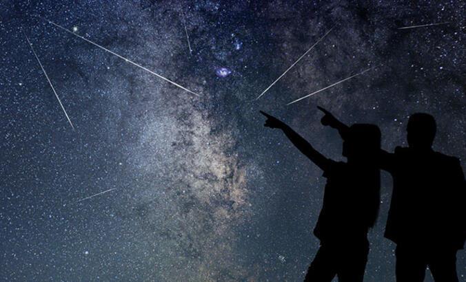 Yılın en etkileyici meteor yağmuru; dünyaya giriş hızları saniyede 66 kilometre