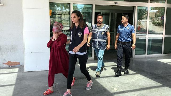 Sahte altın bozdurup, kuyumcuları dolandıran 3 kişi yakalandı